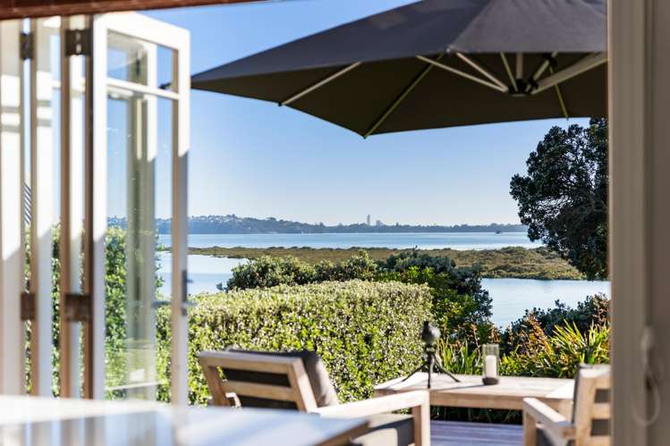 15 Lynch Street Point Chevalier_31