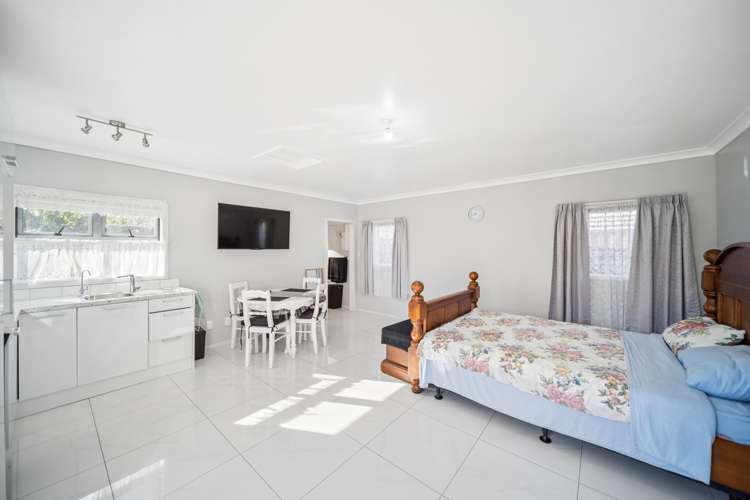 24 Blampied Road Otara_7