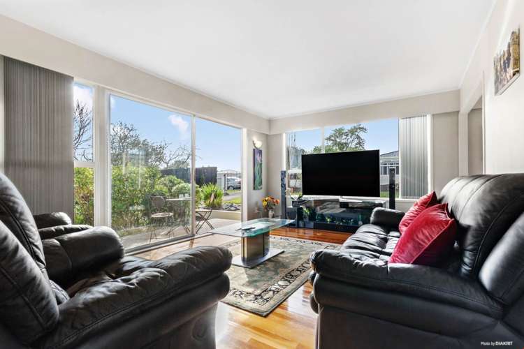 31 Taioma Crescent Te Atatu Peninsula_4