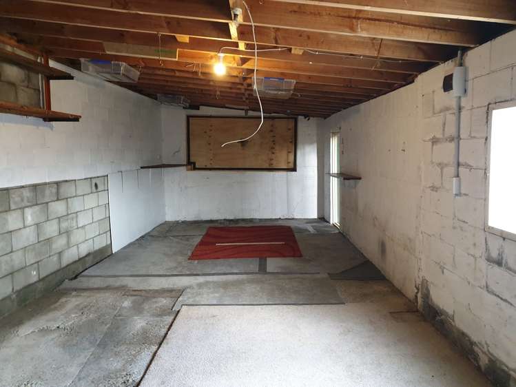 42 Strathavon Road Miramar_13