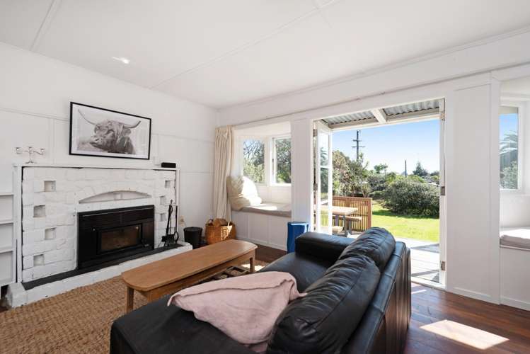 36 Dixie Street Te Horo Beach_5