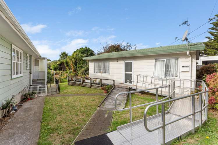 9 Bluegum Road Paraparaumu Beach_13