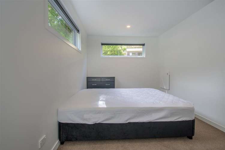 8 Mackinnon Terrace Fernhill/Sunshine Bay_13