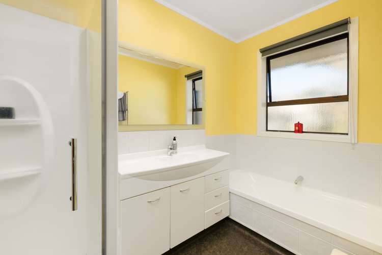 37a Matua Road Matua_13