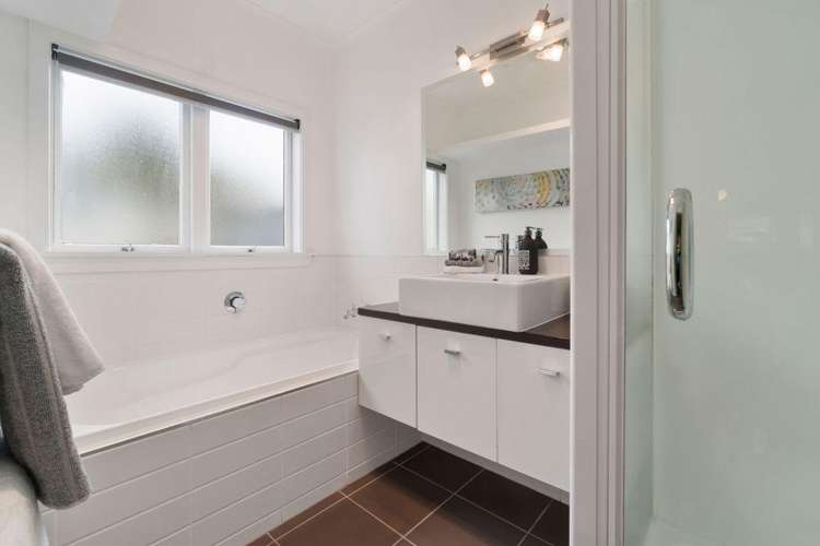 6 Bayside Avenue Te Atatu Peninsula_15