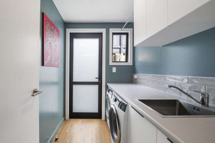 16 Sloane Avenue Tihiotonga_23