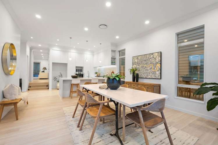 155 Bonair Crescent Silverdale_15