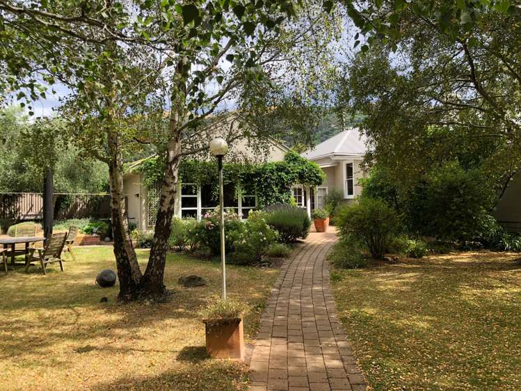 205 Woodside Road Outram_19