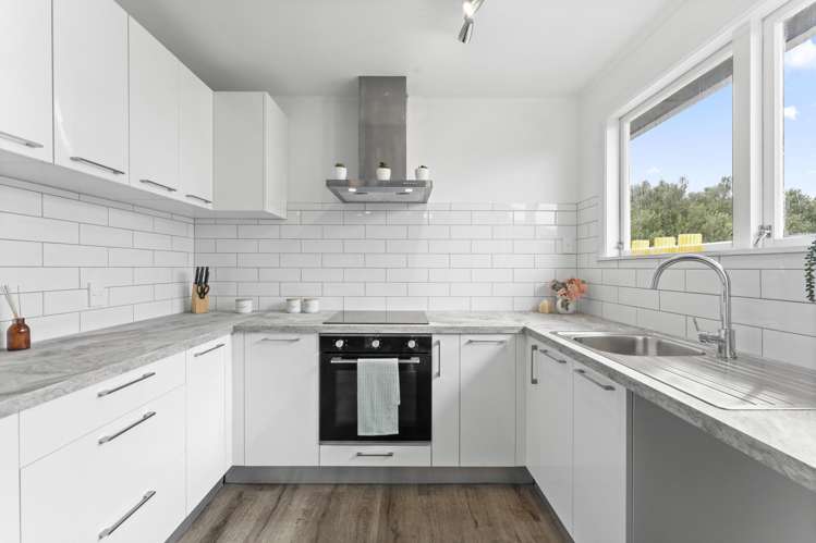 21 Mcquarrie Avenue Wattle Downs_4