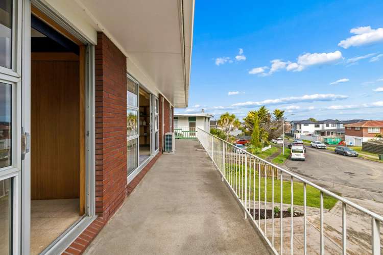 27 Vanbrugh Place Bucklands Beach_3