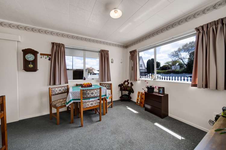 57 Murray Avenue Hawera_3