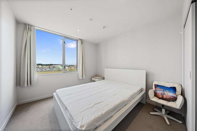 507/25 Don Mckinnon Drive Albany_12