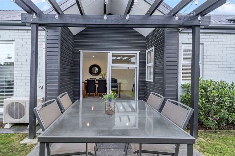 10 Faversham Lane Casebrook_2