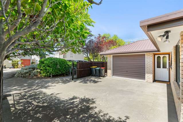 2/16 James K Baxter Place Addington_2