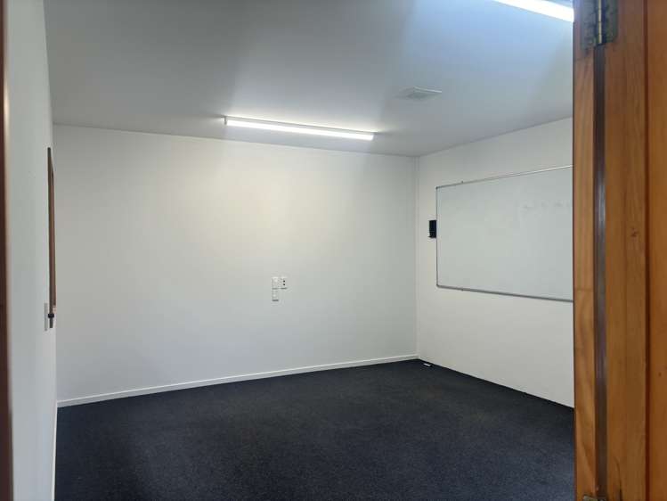 C/1/10 Craft Place Middleton_2