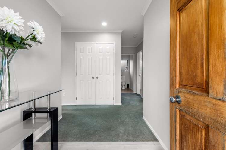 8 Elmbridge Place Owhata_1