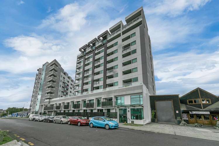 902/8 Waikumete Road Glen Eden_10