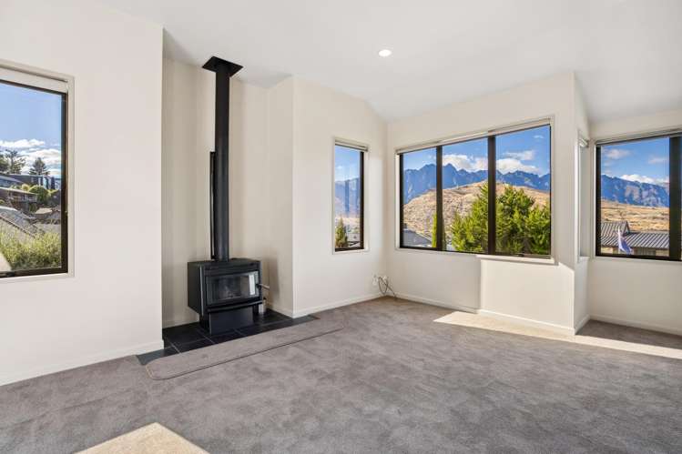 13 Goldleaf Hill Queenstown_6