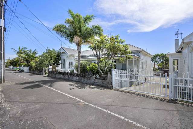 22 Calliope Road Devonport_3