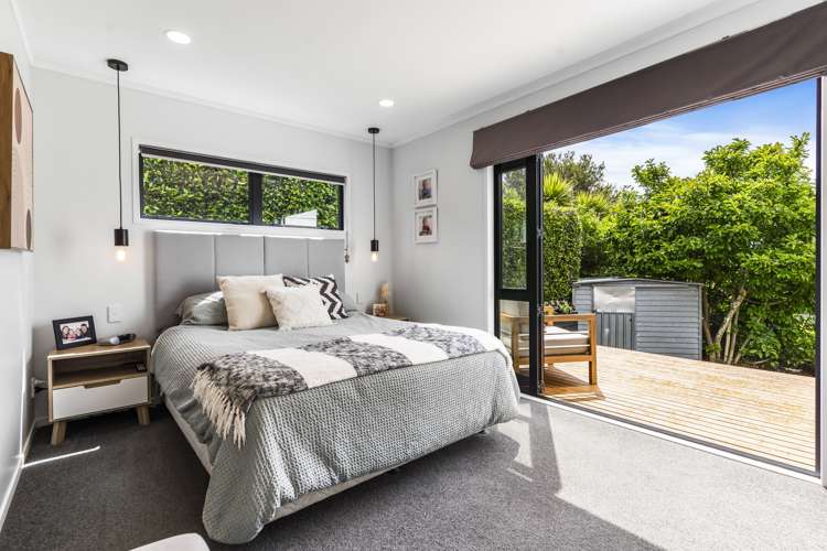 2/65 Arran Road Browns Bay_11