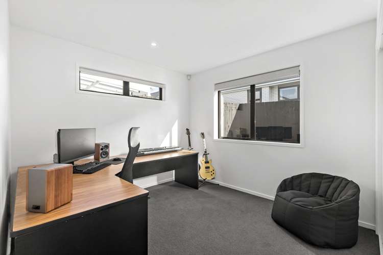 6 Betsy Lane Wainui_13