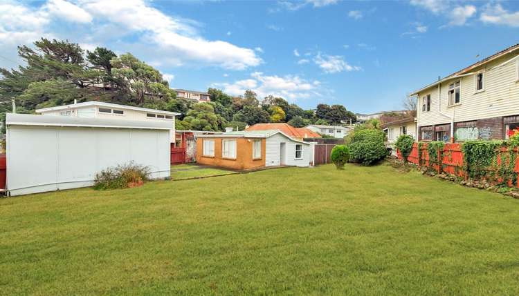 529 Broadway Strathmore Park_0