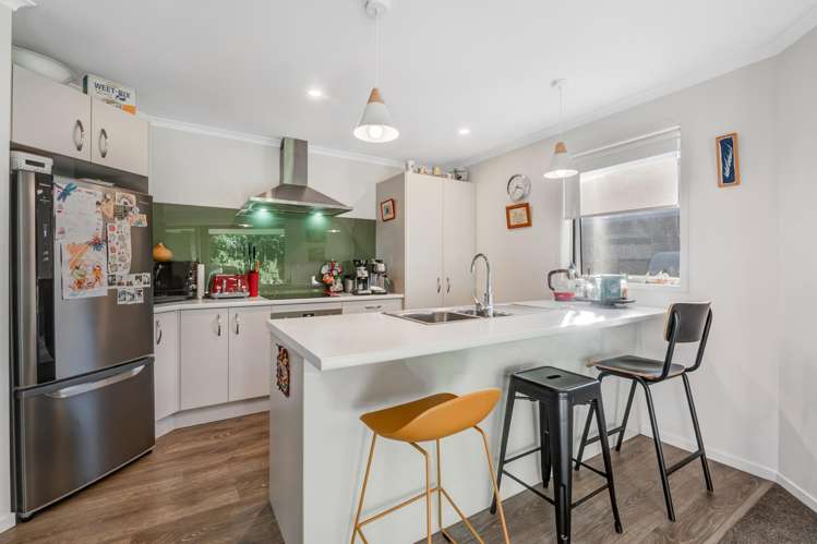 30 Kawariki Road Helensville_1