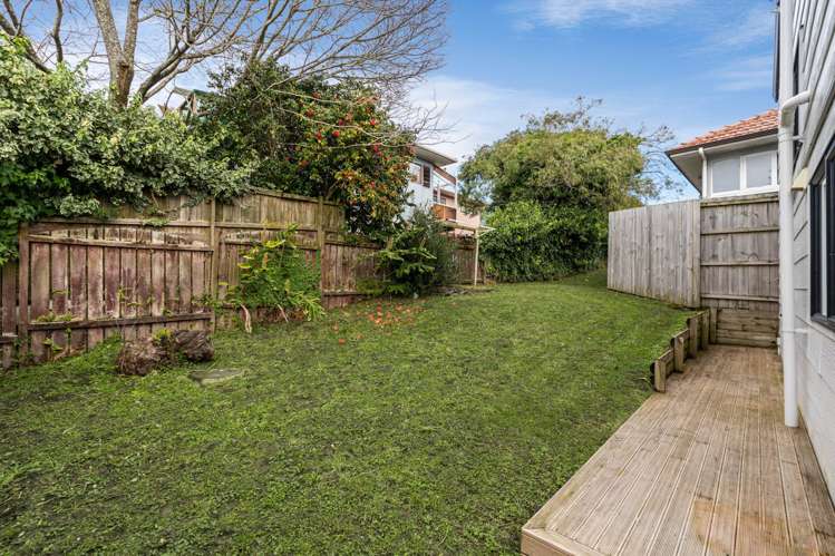 2/523 Glenfield Road Glenfield_14