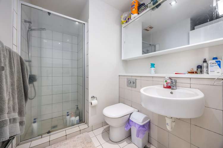 11F/16 Gore Street Auckland Central_12