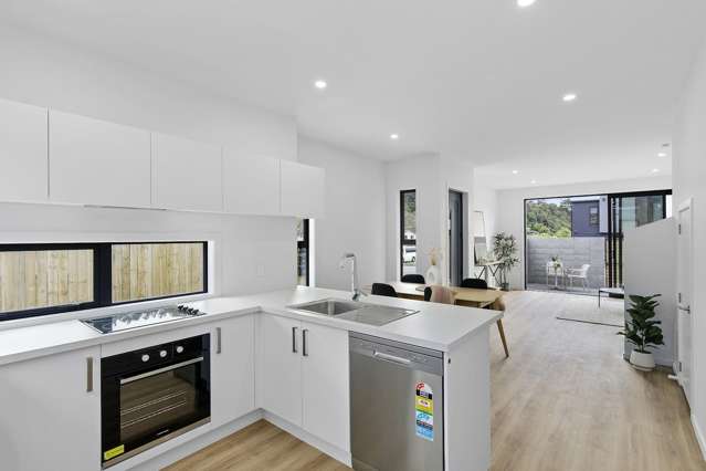 Unit 1/33 Raukawa Street Stokes Valley_3