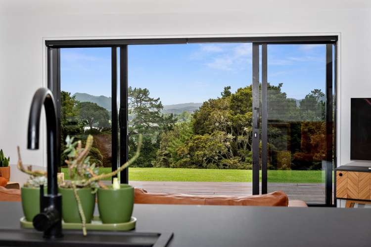 59 Jounneaux Road Kamo_24