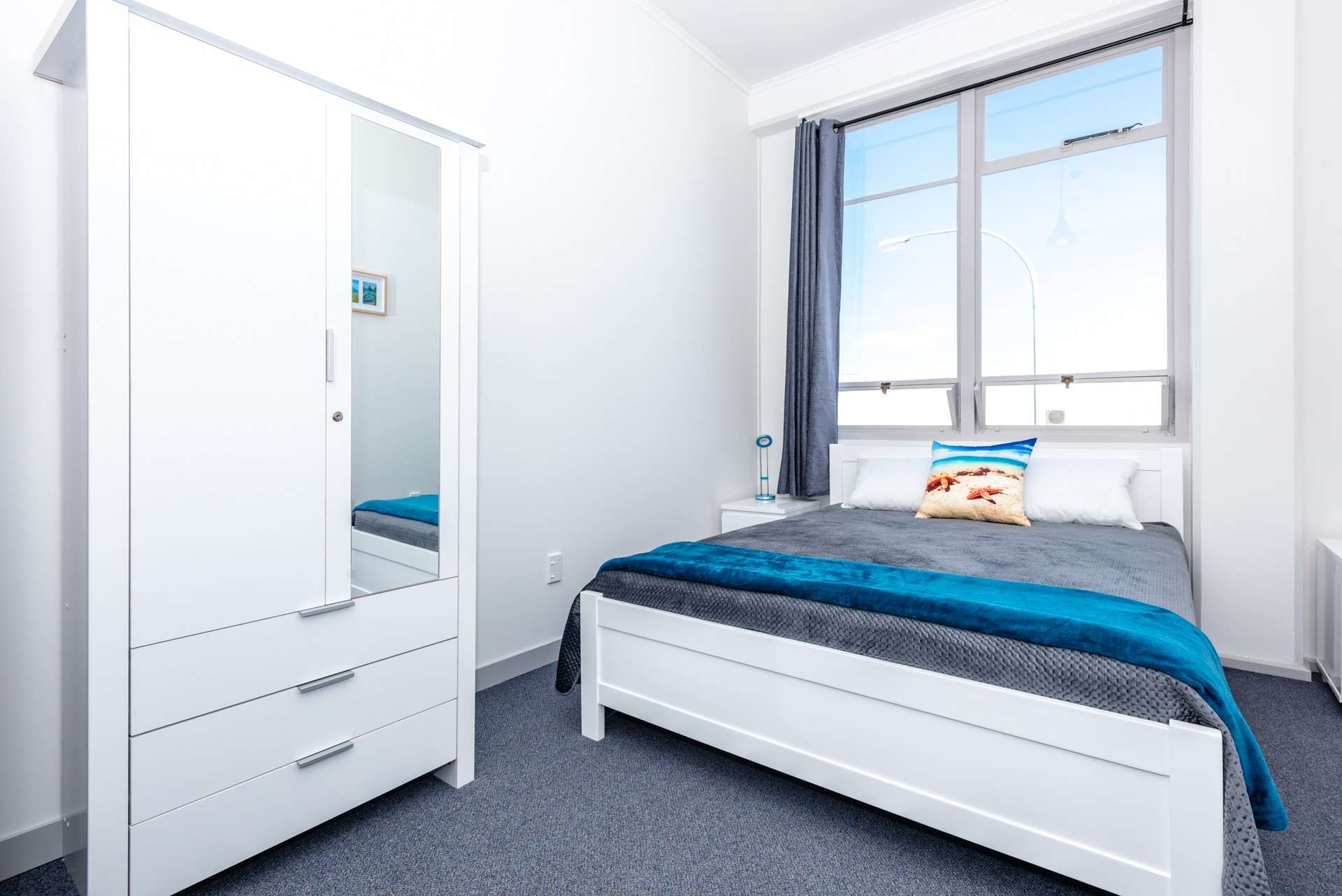 Executive Room / 124 Bright Street Gisborne_0