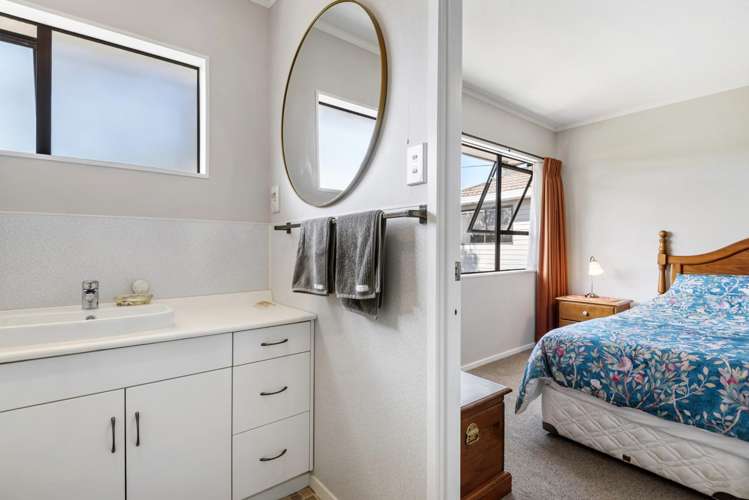 1/357 Beach Road Campbells Bay_13