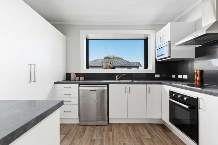 10 Pages Road Linwood_7