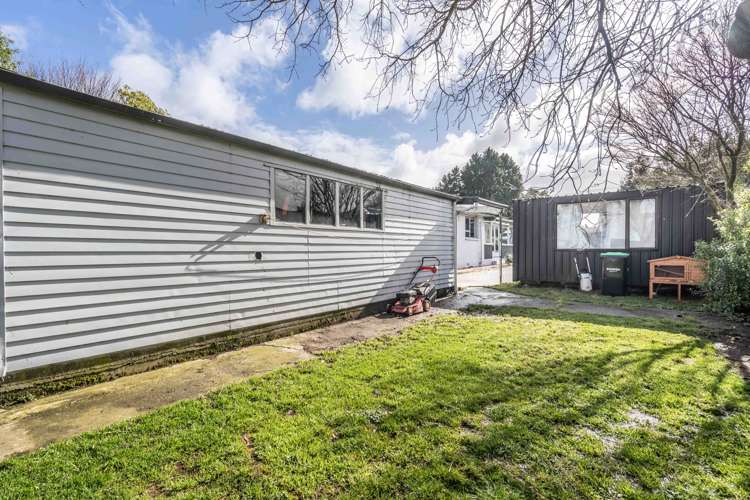 45 Watt Road Otatara_16