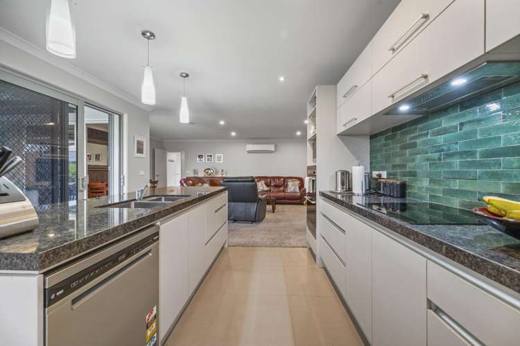 5 Begley Place Frimley_7