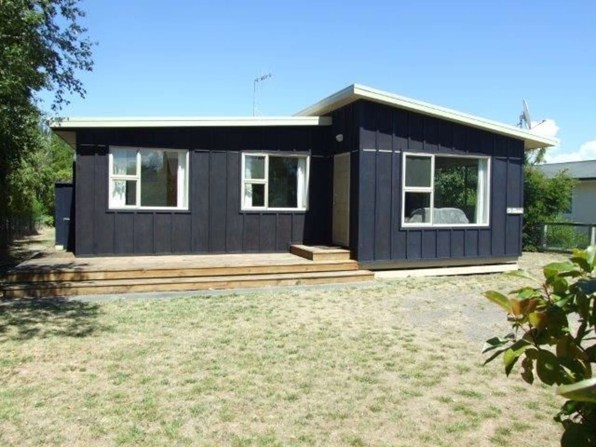 35 Oruatua Avenue Lake Taupo (East)_0