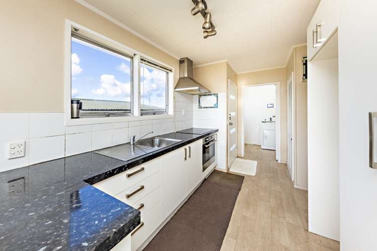 228 Browns Road Manurewa_8