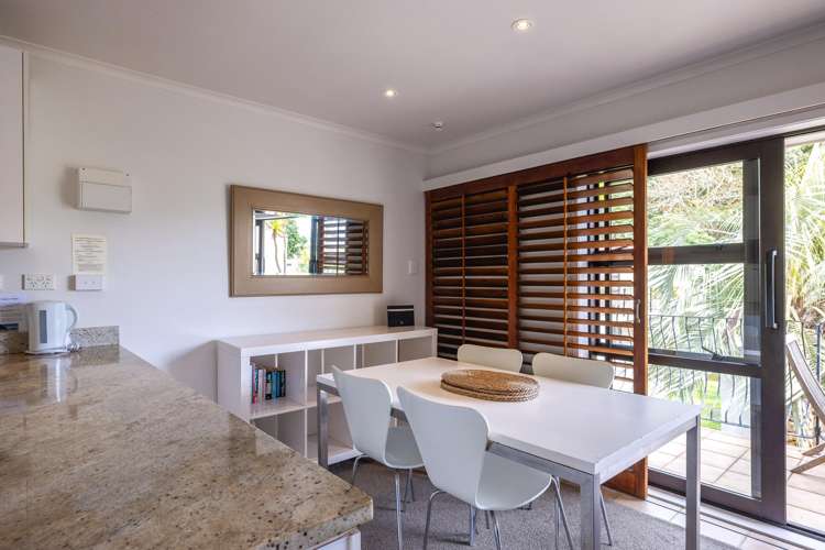 1F/3-7 Fourth Avenue Onetangi_7