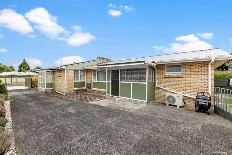 32 Callis Avenue Opaheke_2