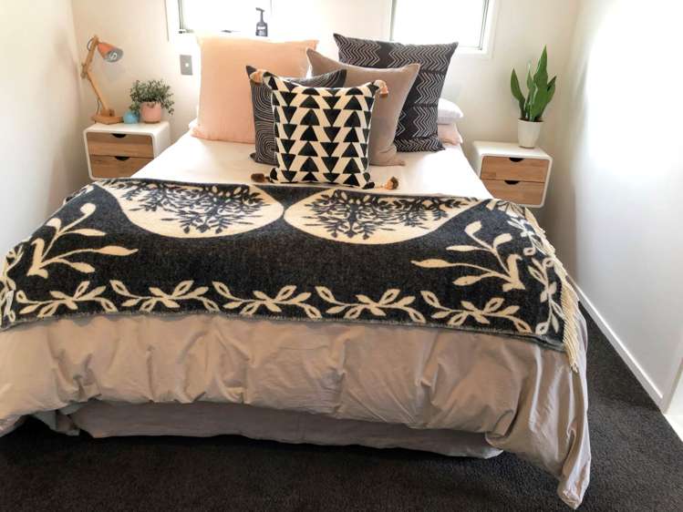 22f Mead Street Avondale_18