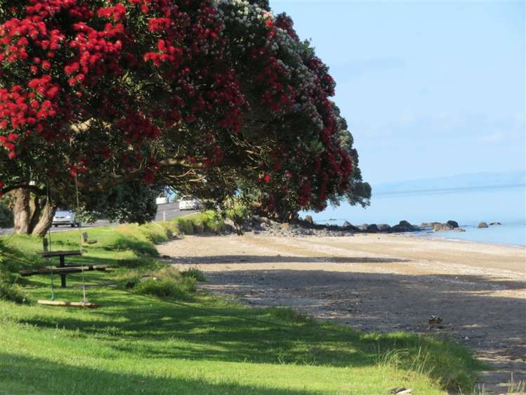 8 Adams Road Thornton Bay_26