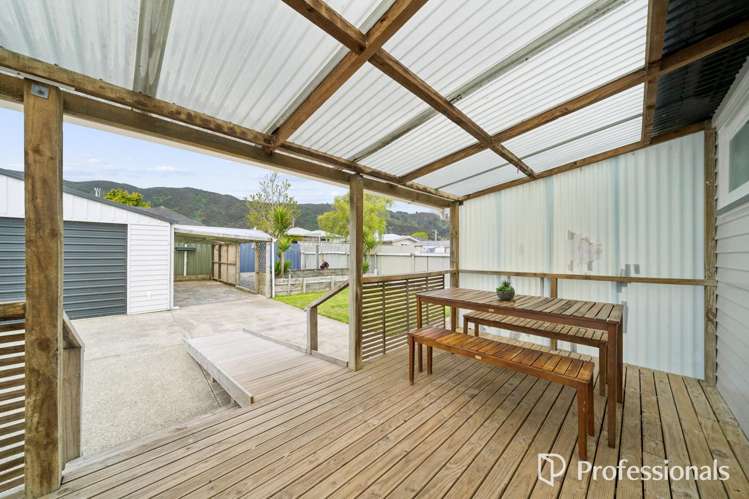 8 Roberts Street Wainuiomata_20