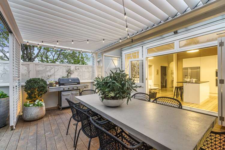 37 Mozeley Avenue Devonport_5