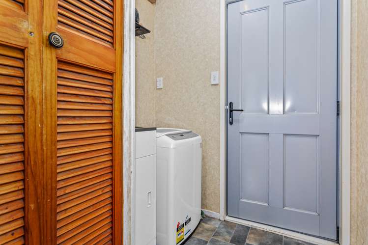 366 River Road Kawerau_14