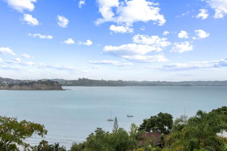 1104 Whangaparaoa Road Tindalls Beach_14