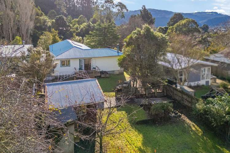 15 Winchester Avenue Pinehaven_0