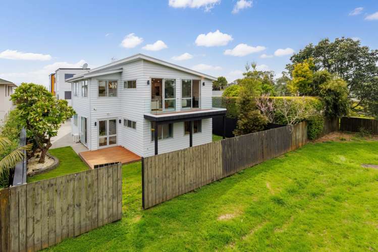 832a East Coast Road Oteha_21