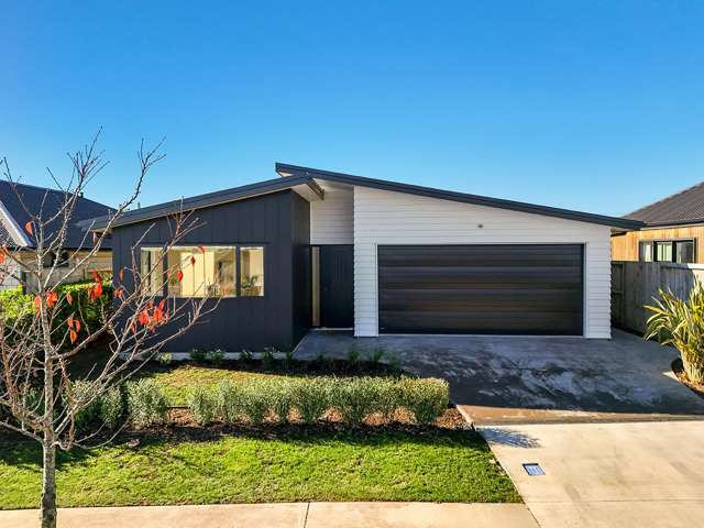 Modern Elegance, Lockerbie Location!