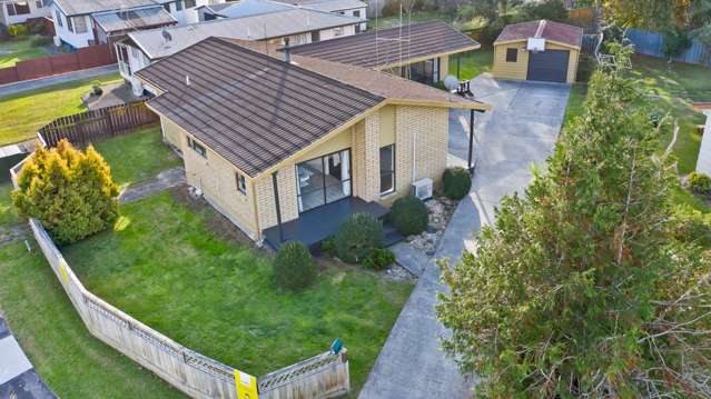 24 Hibiscus Avenue Hamilton Lake_1
